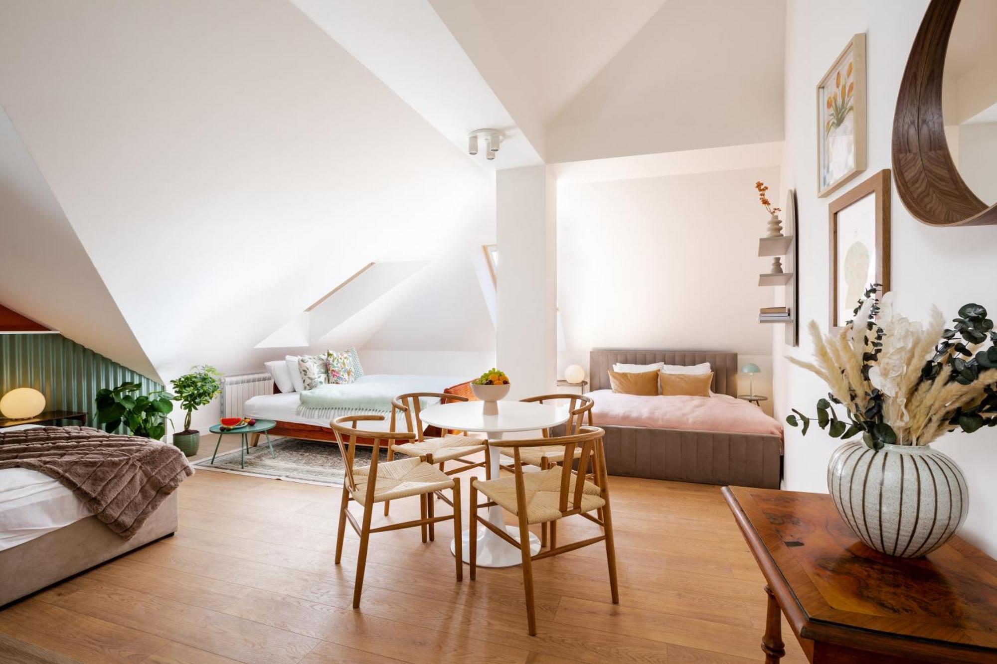 Turnkey I Antonin Dvorak Apartments Prague Exterior photo
