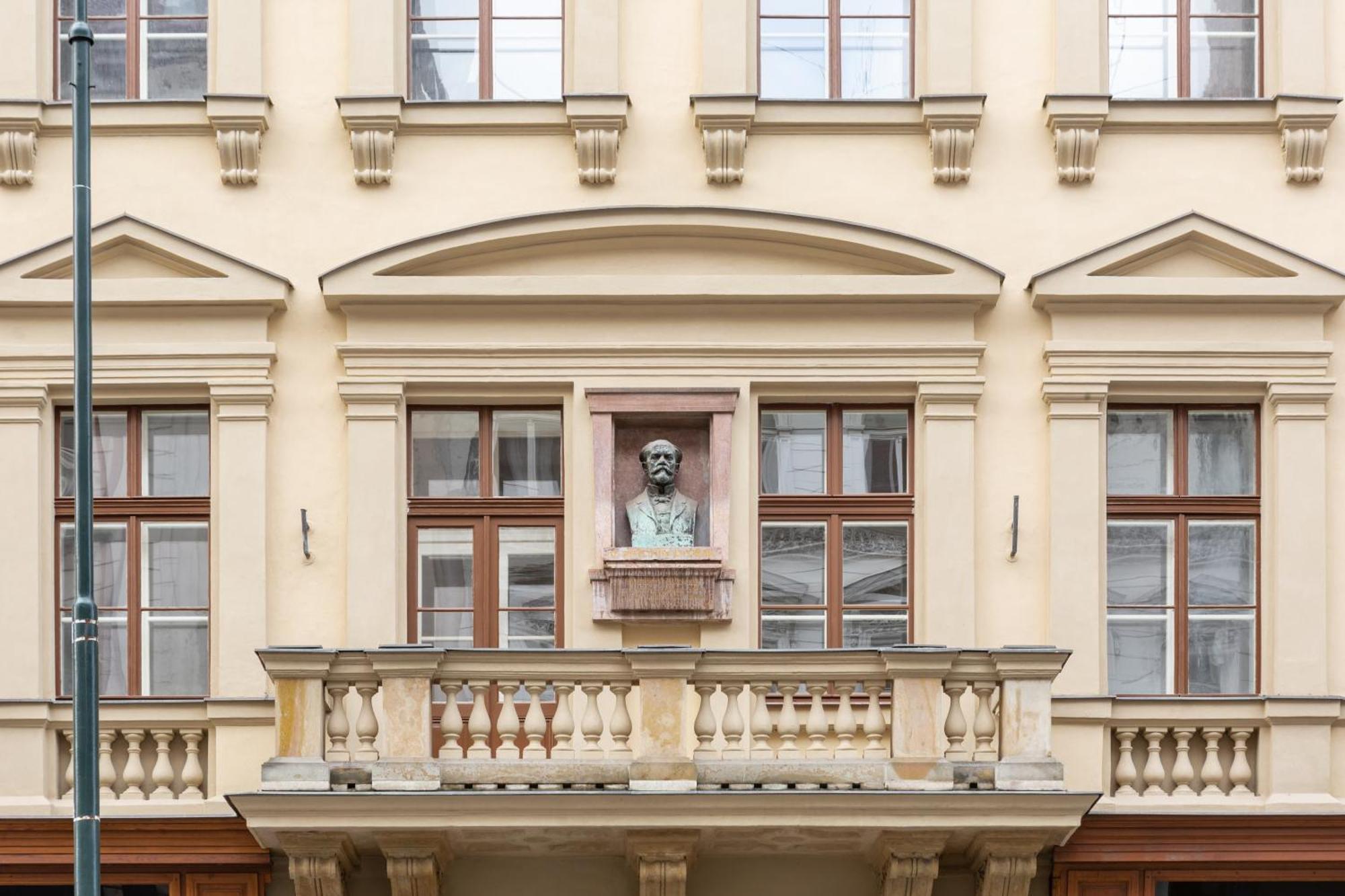 Turnkey I Antonin Dvorak Apartments Prague Exterior photo