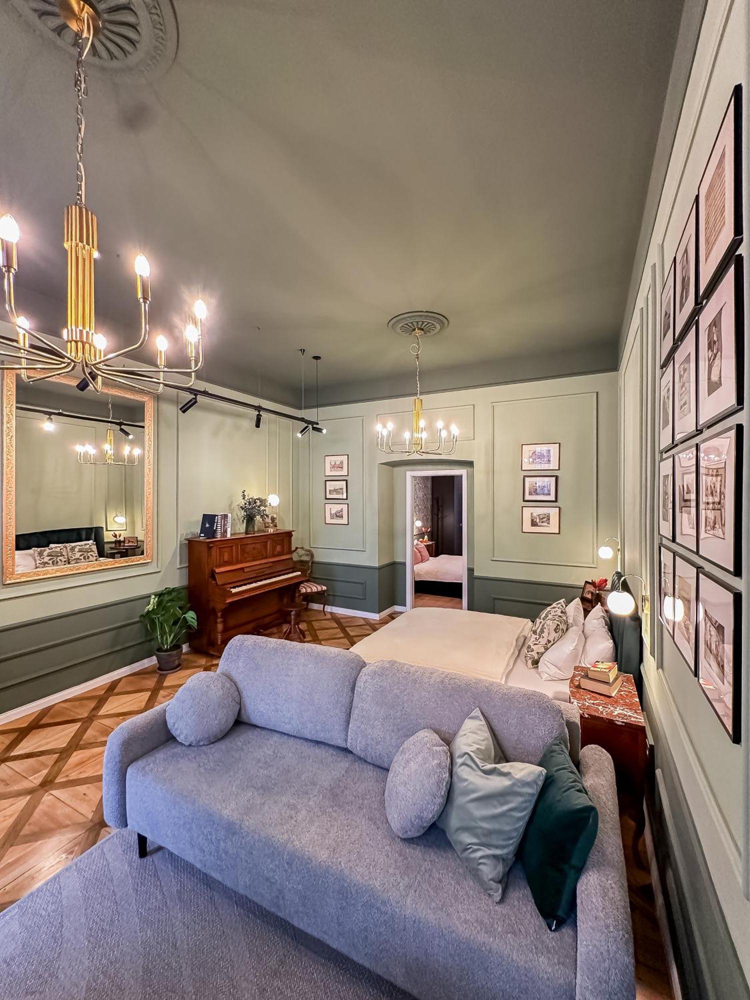 Turnkey I Antonin Dvorak Apartments Prague Room photo