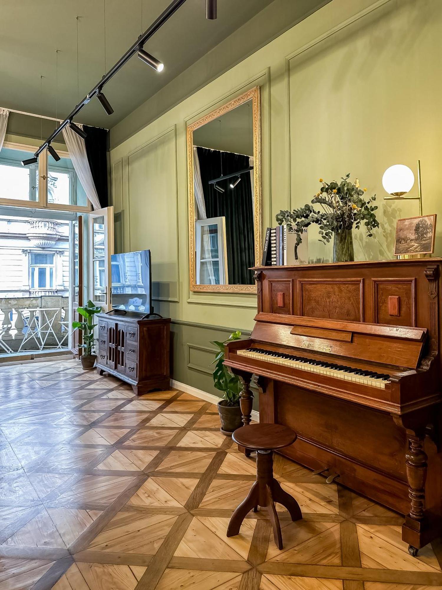 Turnkey I Antonin Dvorak Apartments Prague Room photo