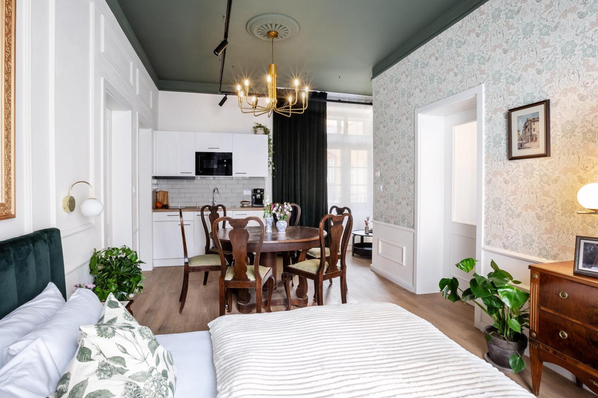 Turnkey I Antonin Dvorak Apartments Prague Room photo
