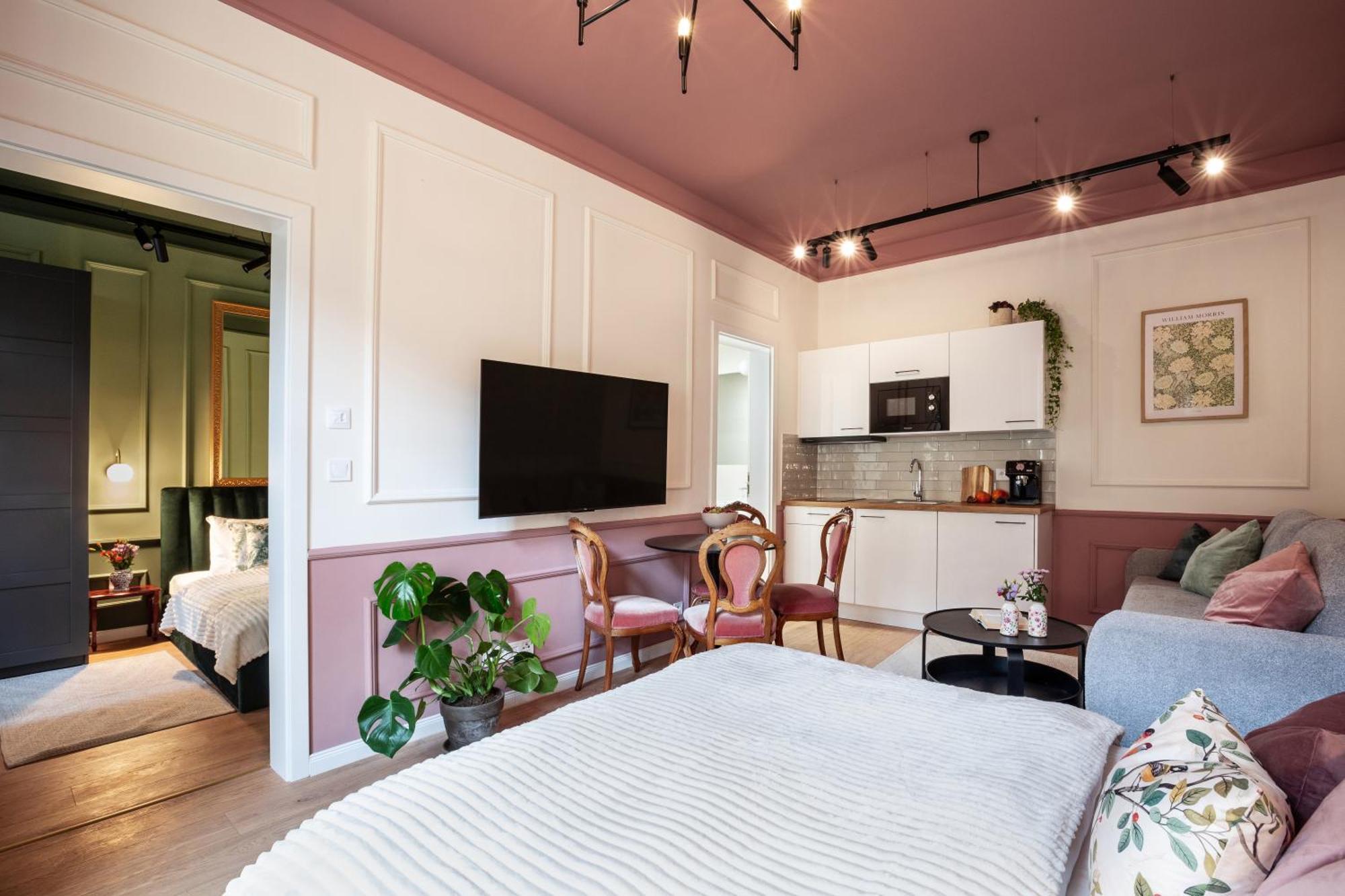 Turnkey I Antonin Dvorak Apartments Prague Room photo