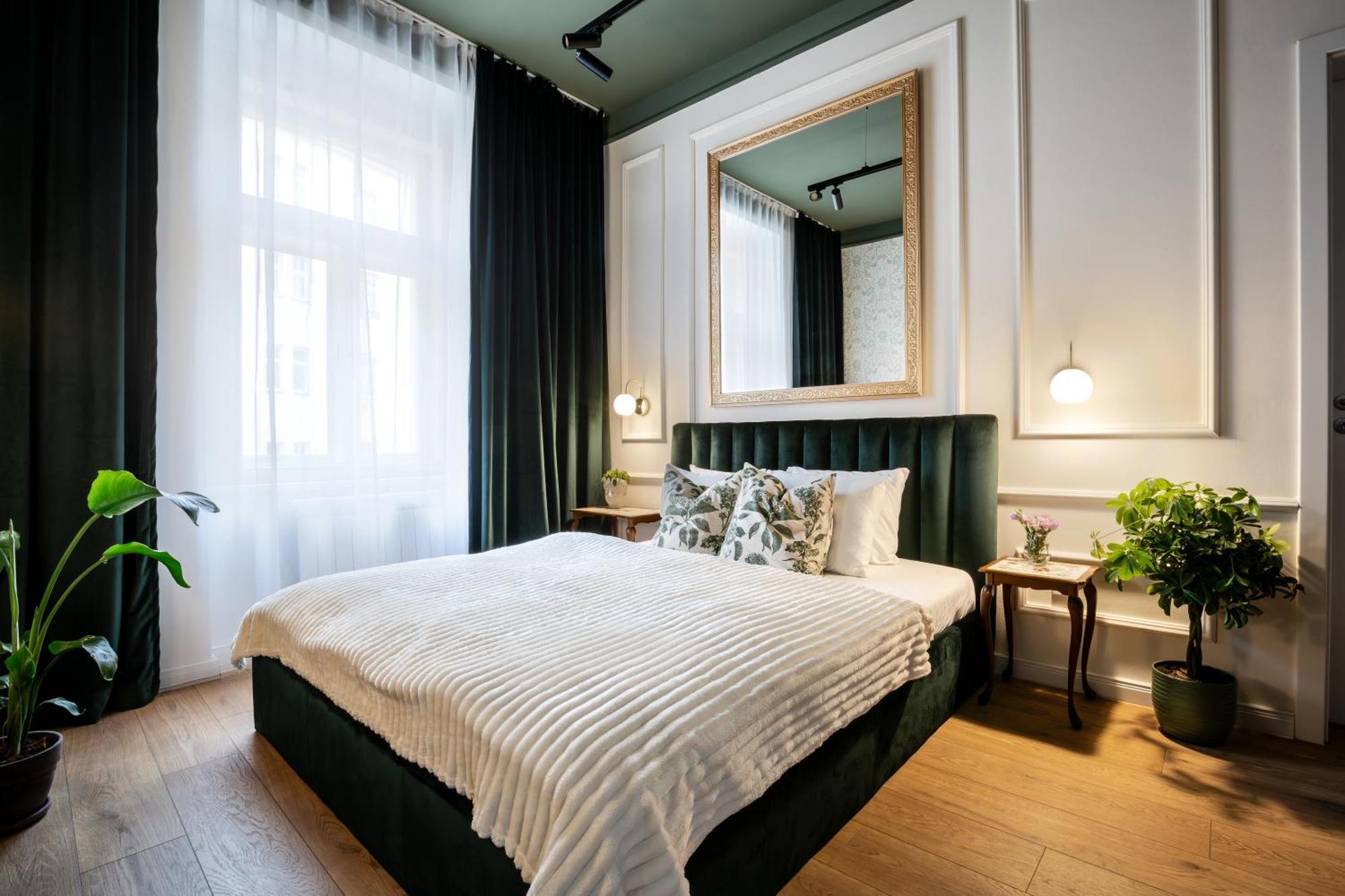 Turnkey I Antonin Dvorak Apartments Prague Room photo